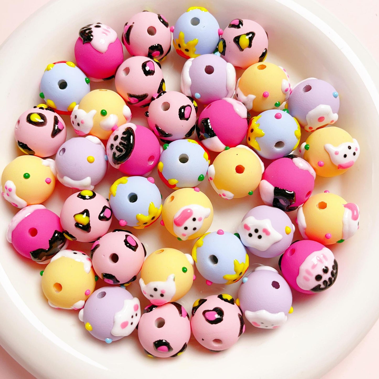 W1 DIY Wholesale link for resin beads, pendents, jewelry accessories, and more to come...(Purchase your claims through this link)